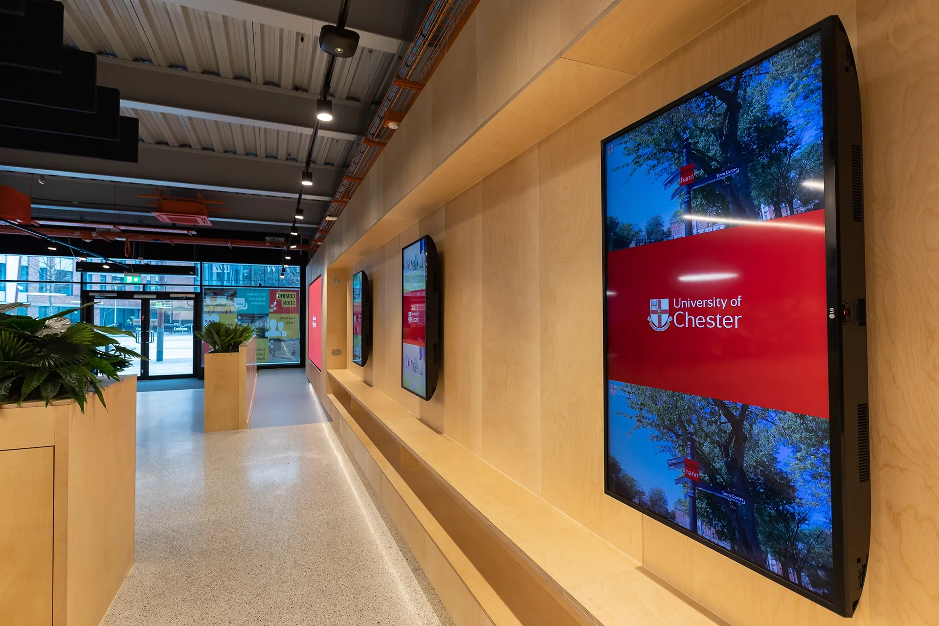 screens for schools, screens for colleges, screens for universities, screens for education, education digital signage